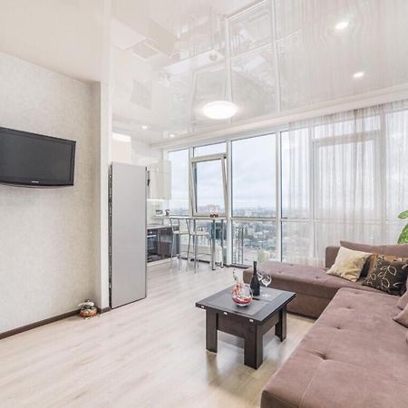 Apartamento Kadorr Odesa Exterior foto