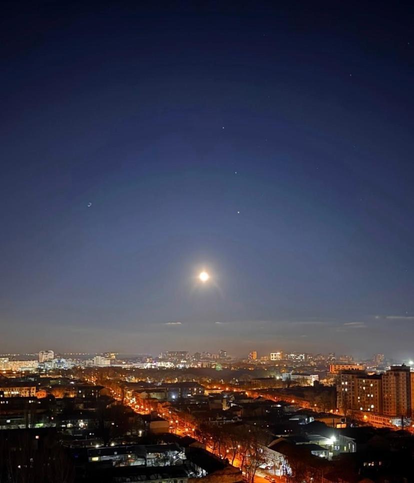 Apartamento Kadorr Odesa Exterior foto