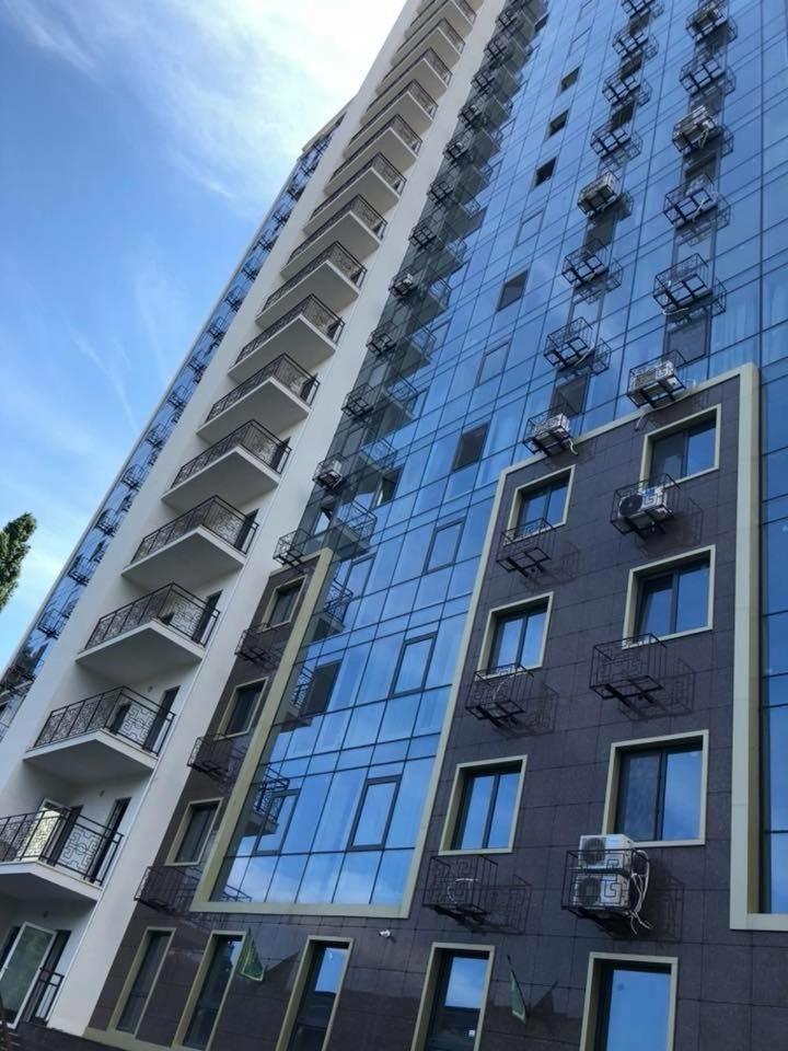 Apartamento Kadorr Odesa Exterior foto