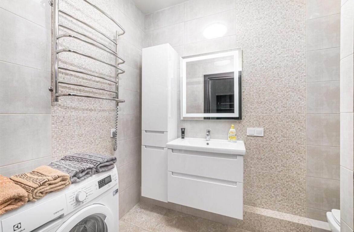 Apartamento Kadorr Odesa Exterior foto